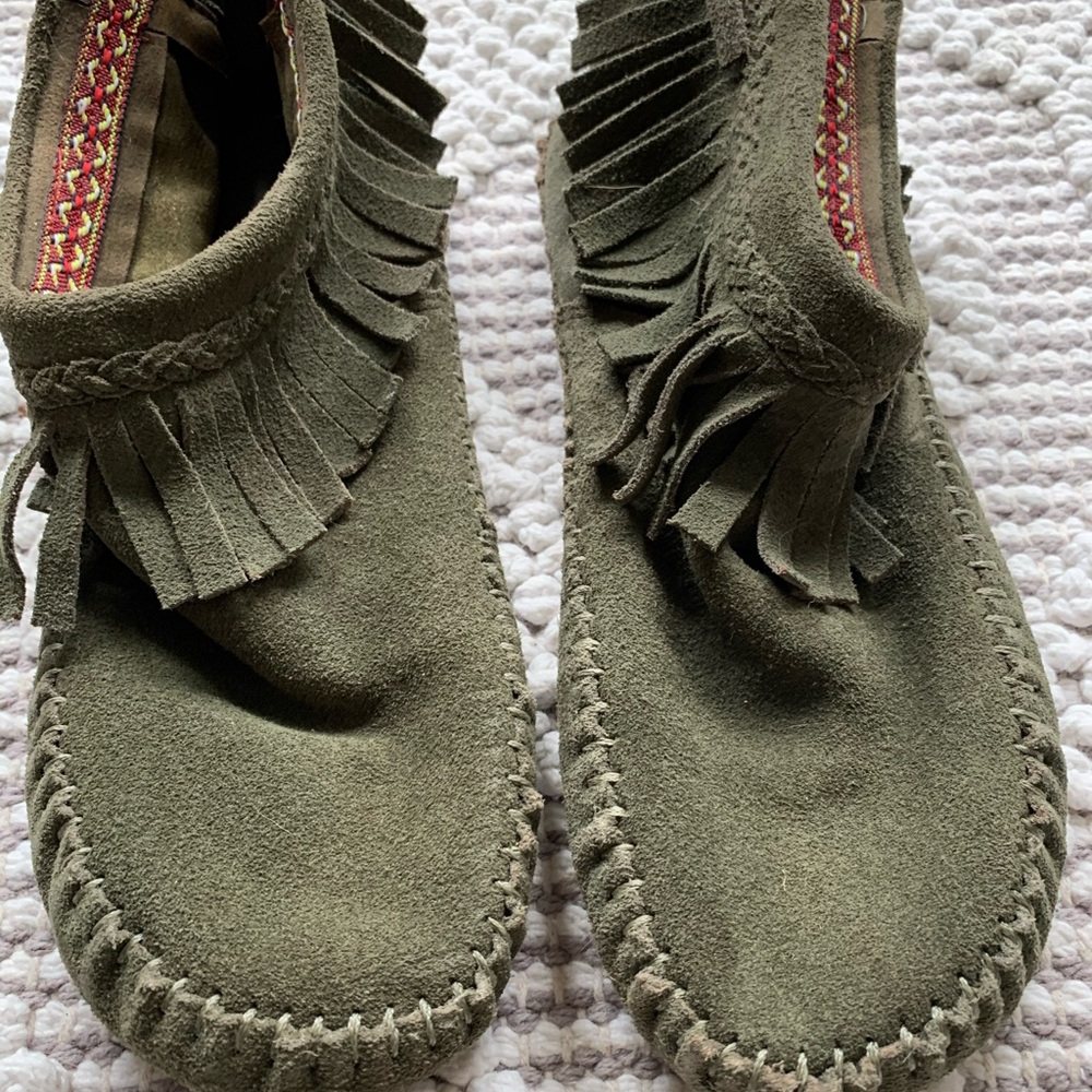 ALDO Ankle Fringe Moccasins